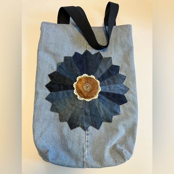 Handmade, Upcycled Denim Tote Bag, Dresden Plate, Lined, Blue/Brown. - Picture 1 of 7
